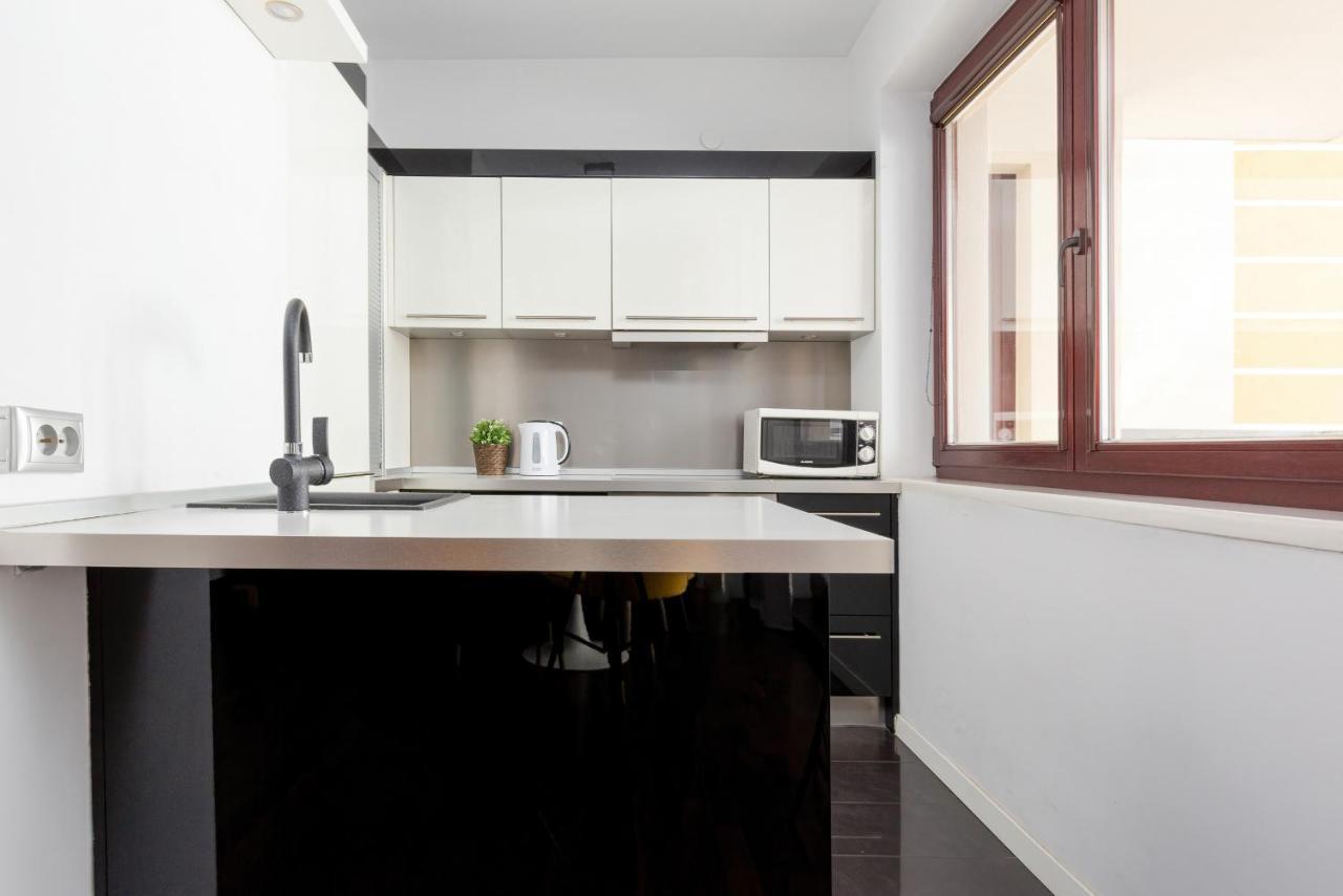 Residence On Wspolna Str. Apartment Warsaw By Renters Екстериор снимка
